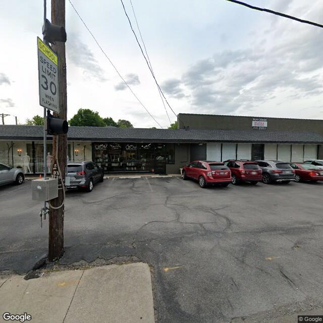 5607 Kingston Pike,Knoxville,TN,37919,US
