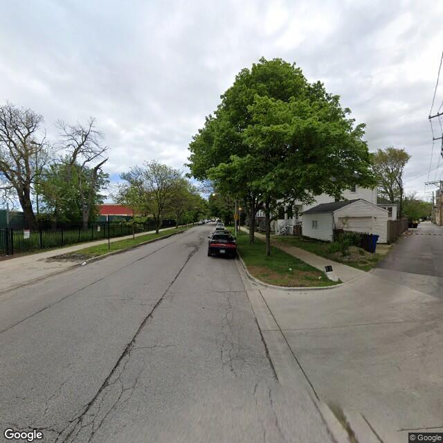 W Roscoe St,Chicago,IL,60618,US