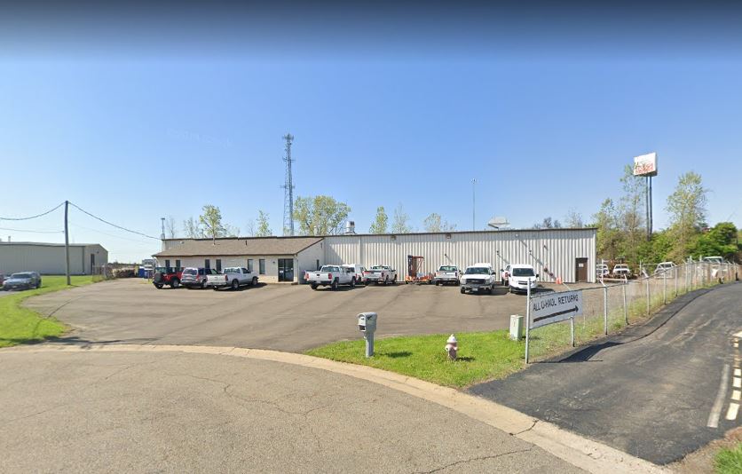 6623 Greenfield Dr NW, North Canton, OH, 44720 North Canton,OH