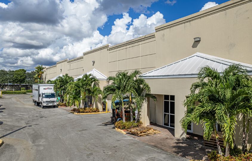 5517-5513 N Nob Hill Rd, Sunrise, FL, 33351 Sunrise,FL