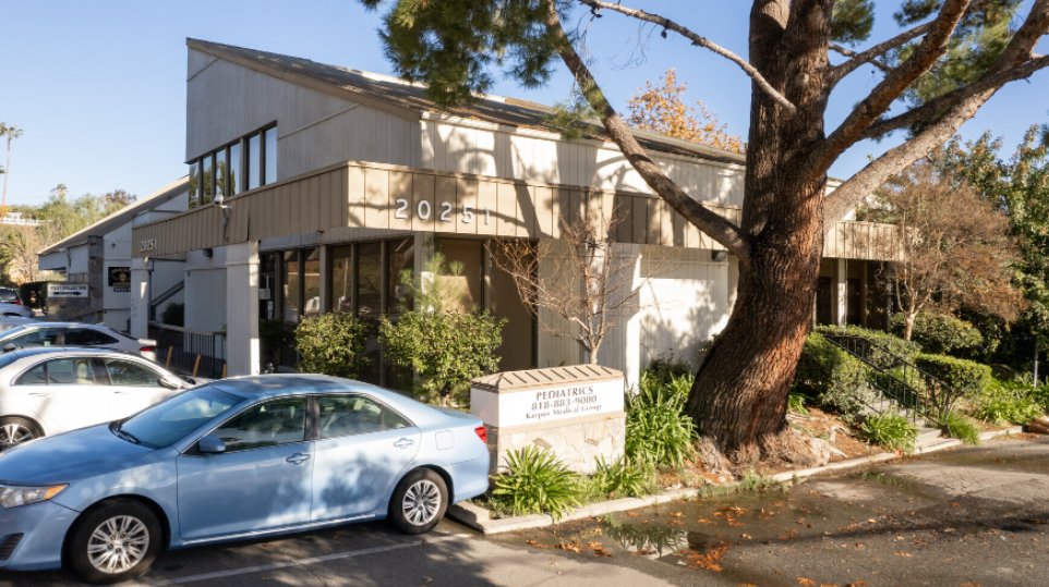 20301 Ventura Blvd,Woodland Hills,CA,91364,US Woodland Hills,CA