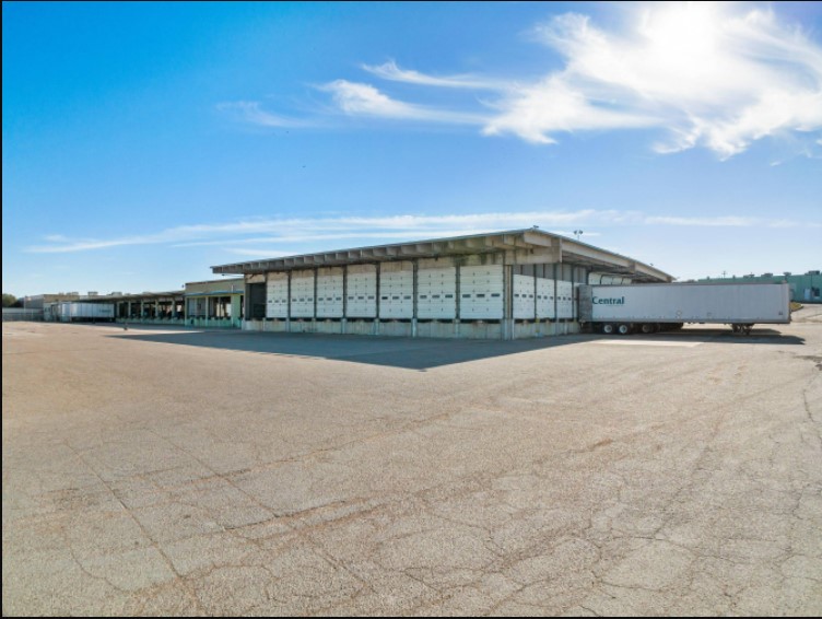 5601 W Waco Drive, Waco, TX, 76710 Waco,TX