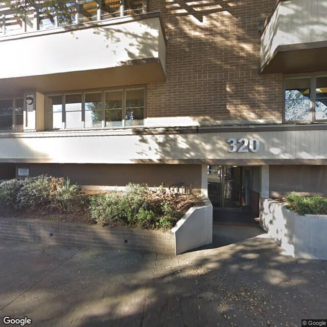 320 College Ave, Santa Rosa, CA 95401