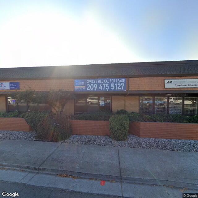 5904 N El Dorado St, Stockton, CA 95207