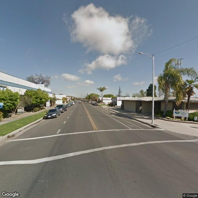 N M St @ King Ave, Tulare, CA 93274