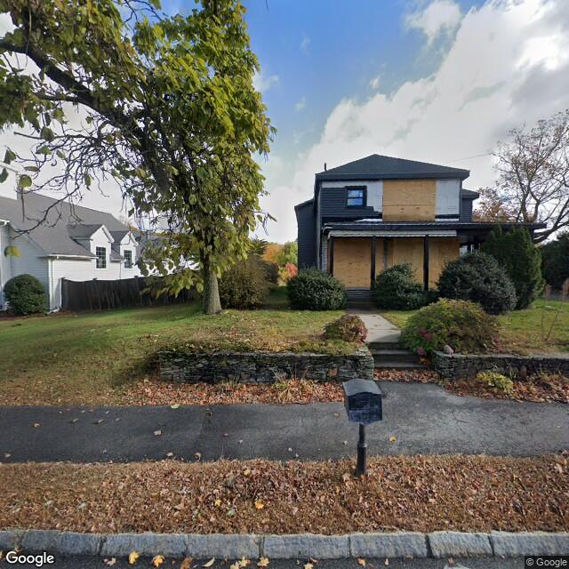 56 Central St,Southborough,MA,01745,US