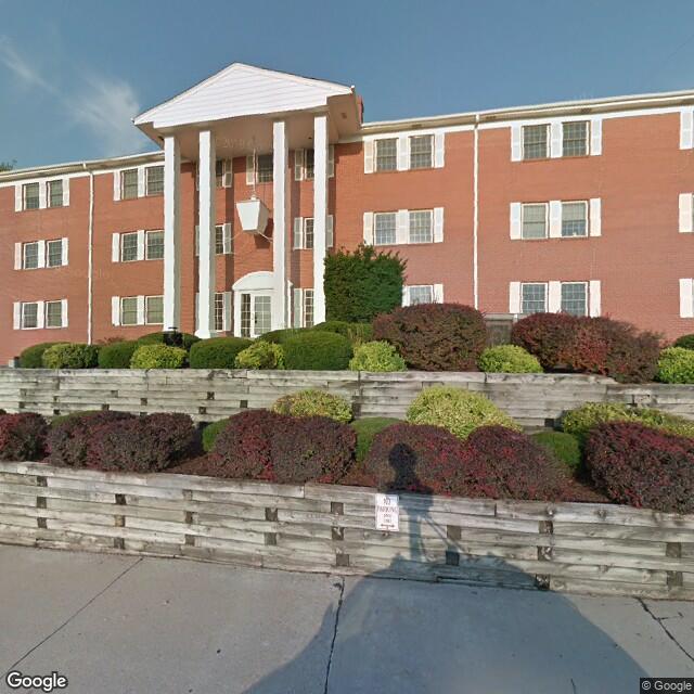 7701 Pacific St,Omaha,NE,68114,US