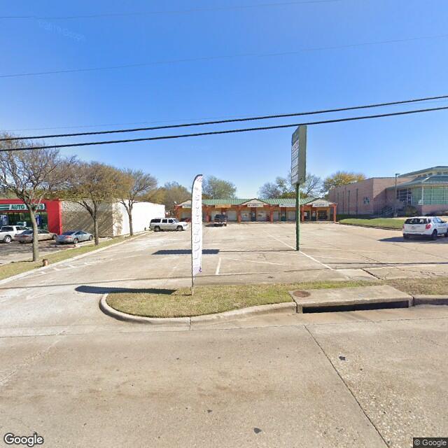 208 N Hampton Rd,DeSoto,TX,75115,US