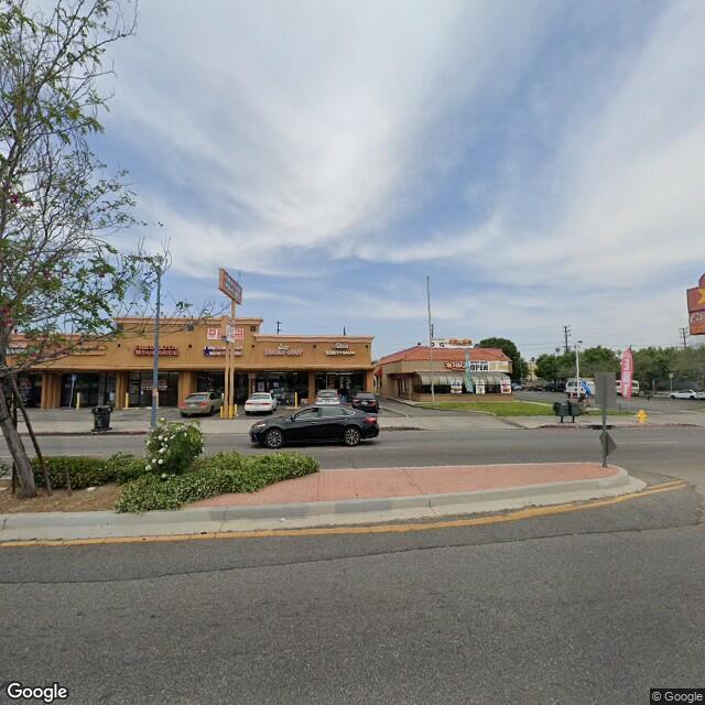 21211-21219 Sherman Way,Canoga Park,CA,91303,US