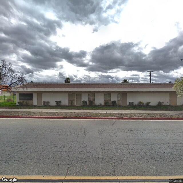 162 N Santa Fe St, Hemet, CA 92543