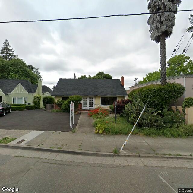 1819 4th St, Santa Rosa, CA 95404
