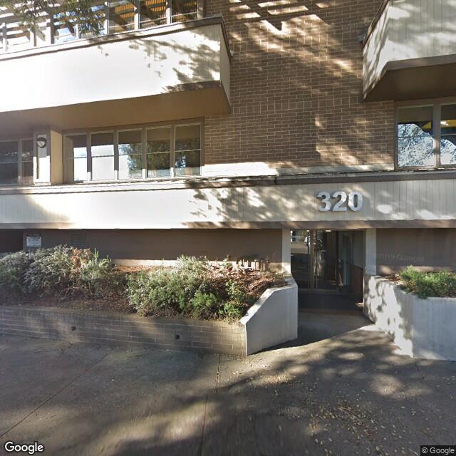 320 College Ave, Santa Rosa, CA 95401